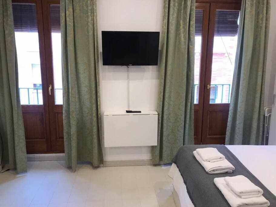 Un Genial Estudio En El Barrio Las Cortes 마드리드 외부 사진